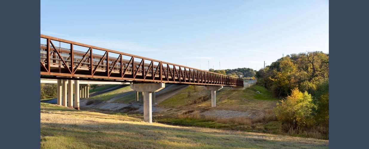 FM 1382 Trail in Cedar Hill, TX bridge